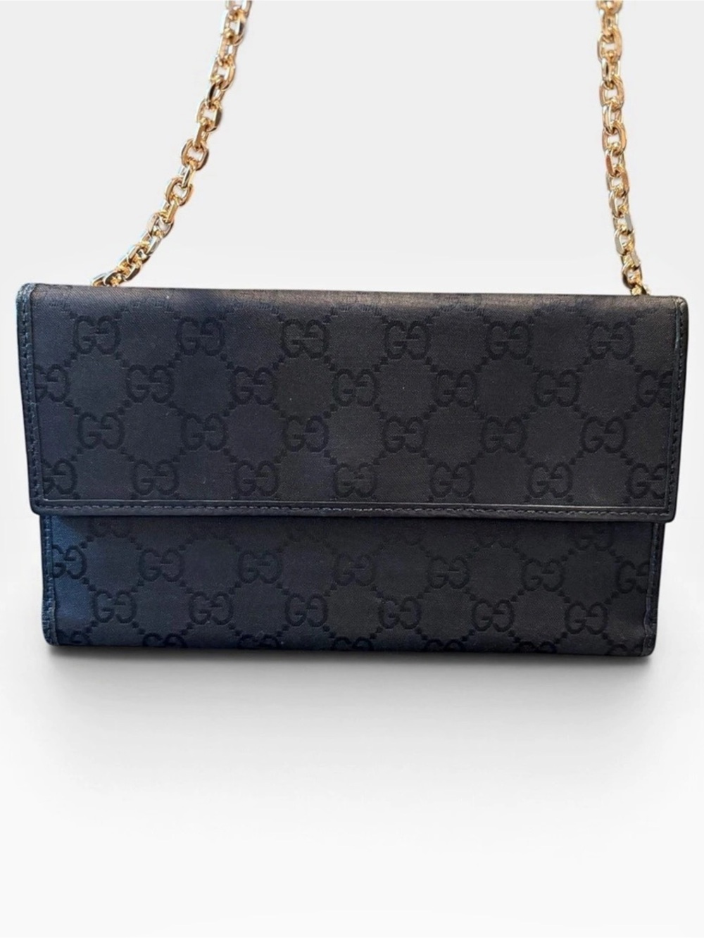 Gucci Authentic GG Canvas Gold Chain Wallet Crossbody Shoulder Bag in Black